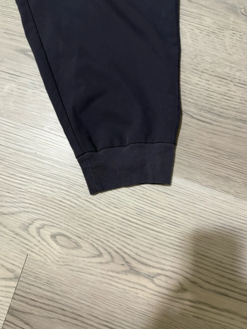 Figs Men's Charcoal Joggers with Red Drawstring